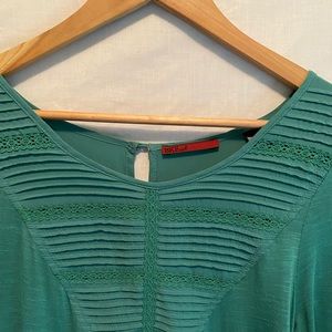 Buckle Teal Lace Design 3/4 Sleeve Blouse